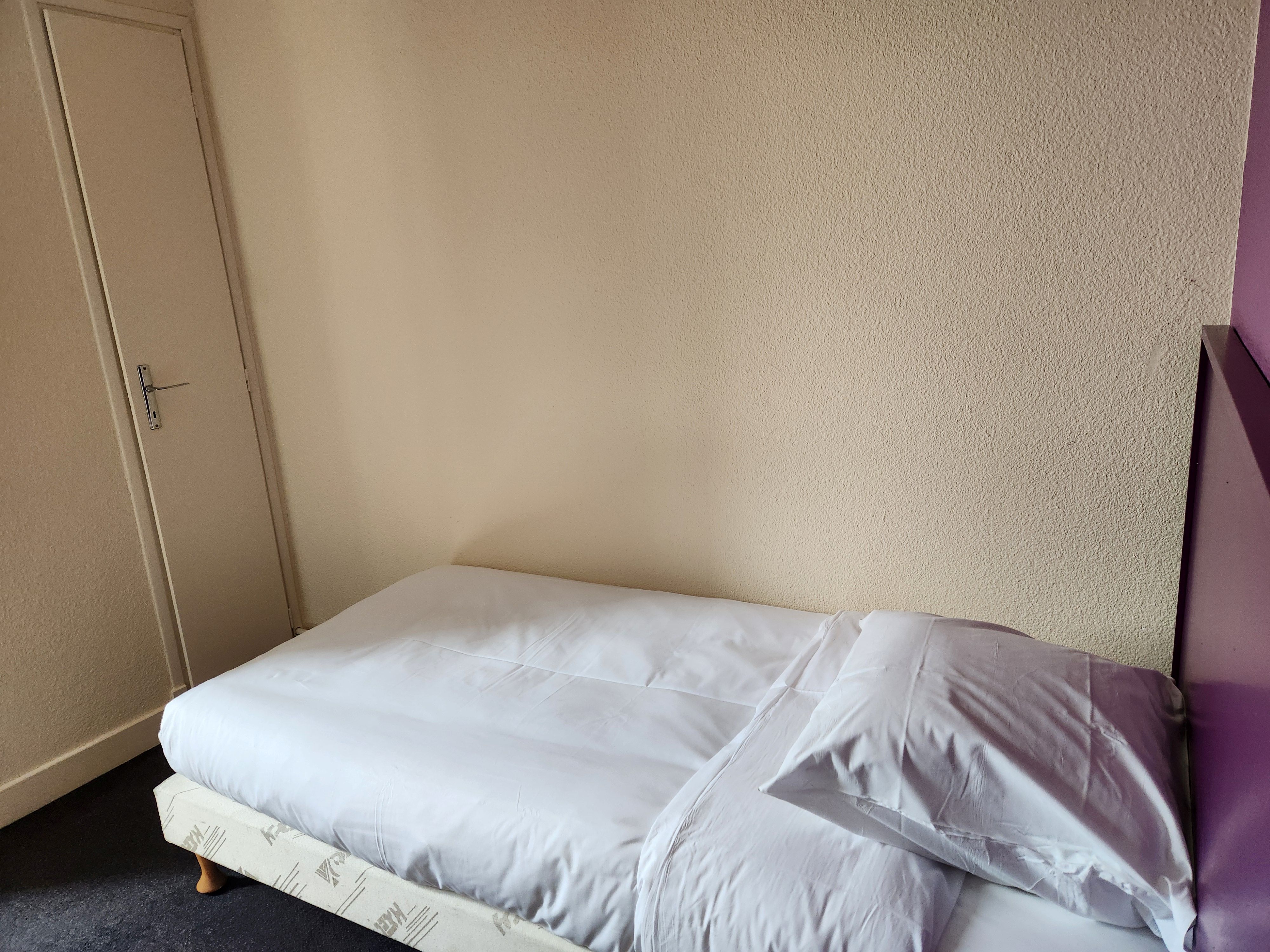 CHAMBRE SIMPLE - Description 1