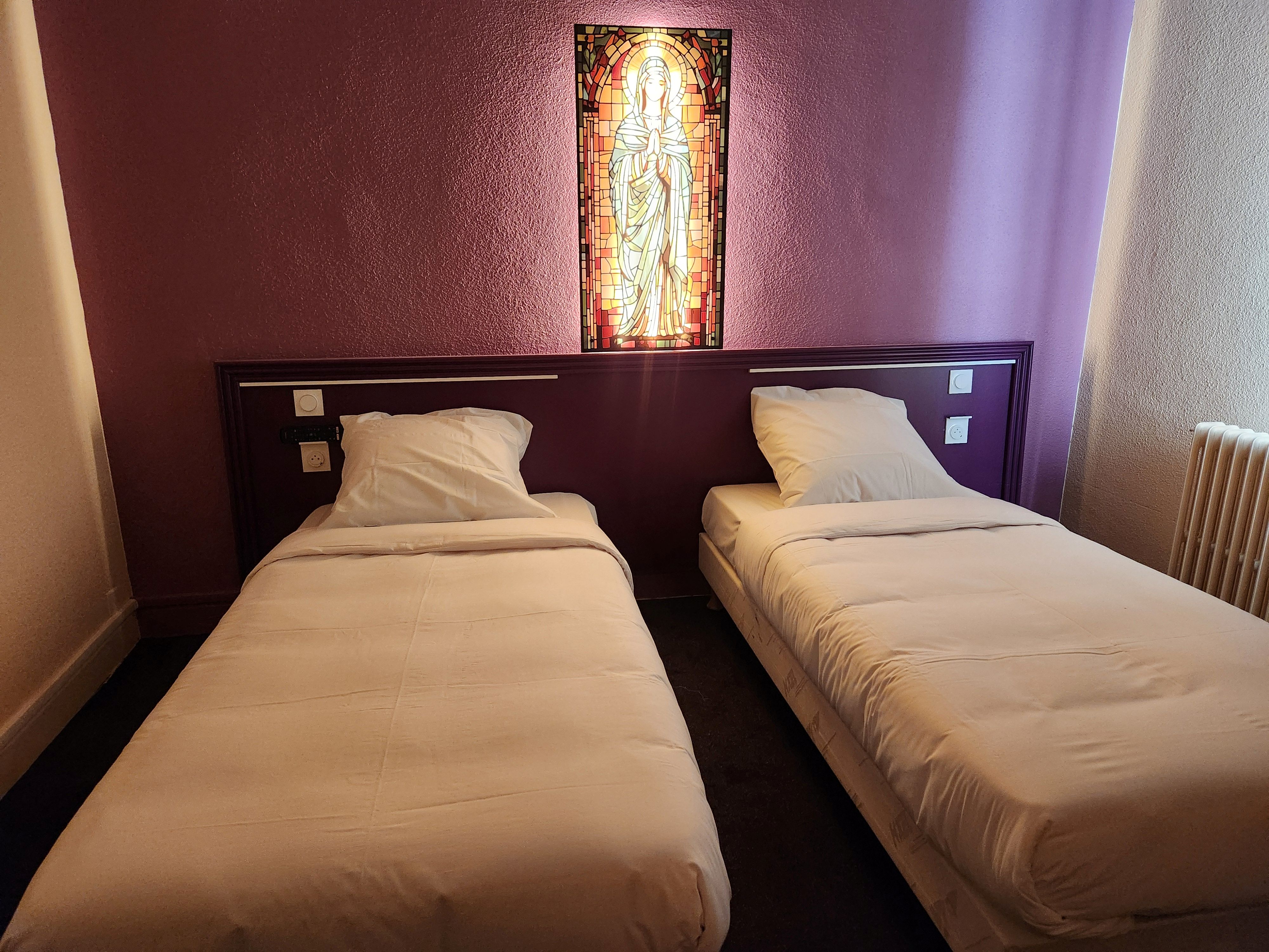 CHAMBRE TWIN - Description 1